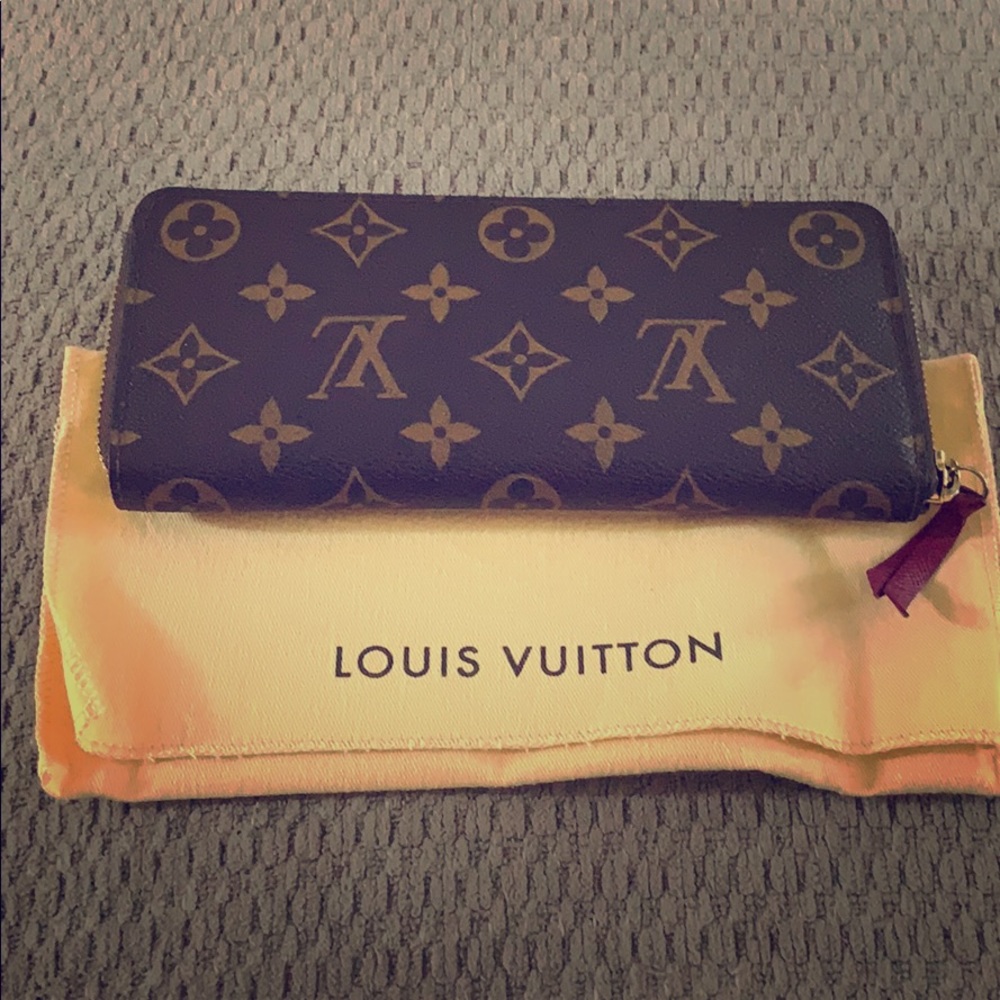 Louis Luitton wallet